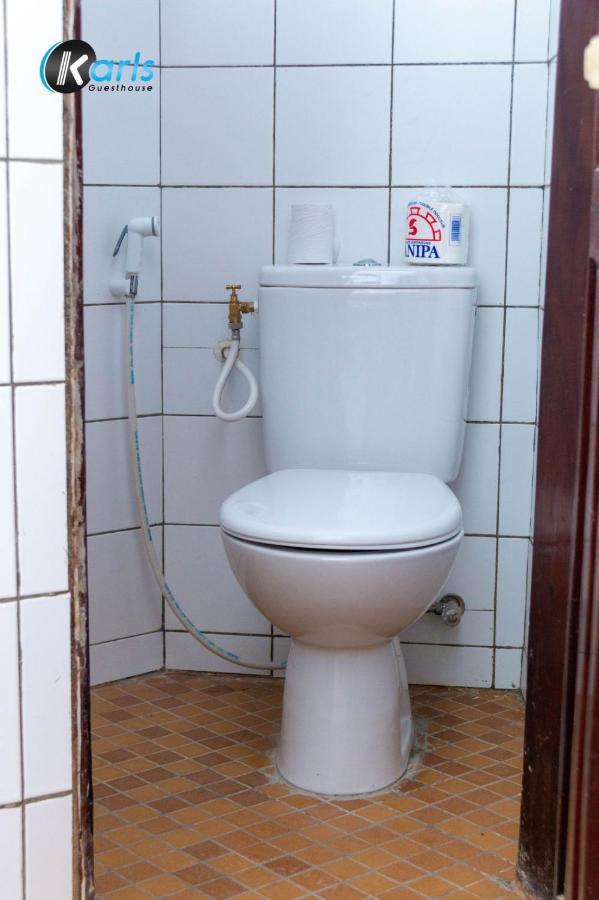 Karls Guesthouse Cotonou Eksteriør bilde