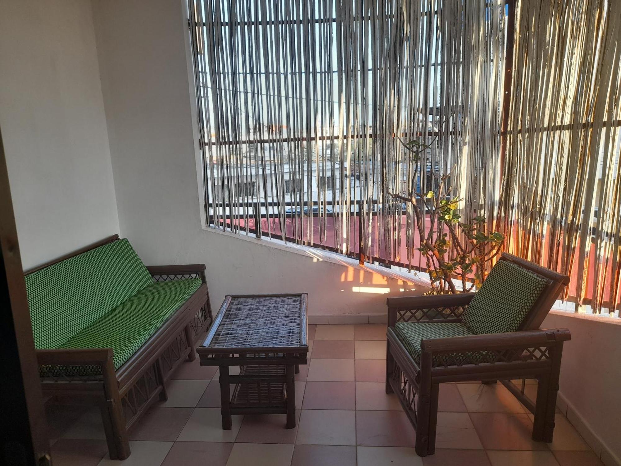 Karls Guesthouse Cotonou Rom bilde